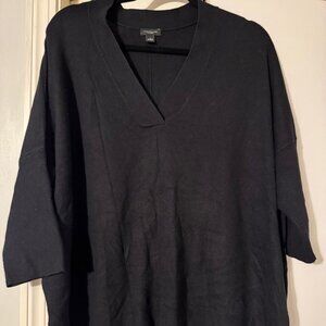 Ann Taylor Factory black v-neck sweater size L